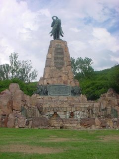 Monumento a Güemes en Salta