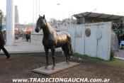 Estatua Homenaje al Caballo Criollo