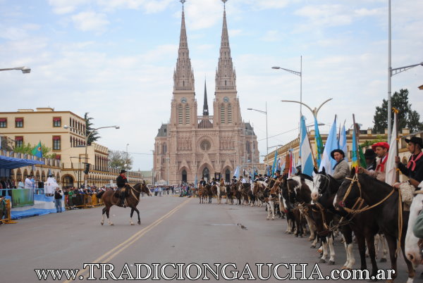 Peregrinacin a Caballo a Lujn