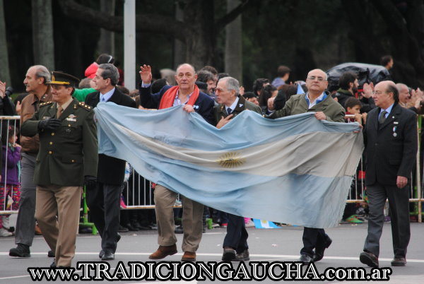 Desfile del Bicentenario